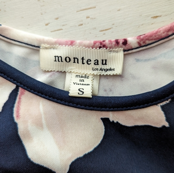 Summer dress - Picture 2 of 3